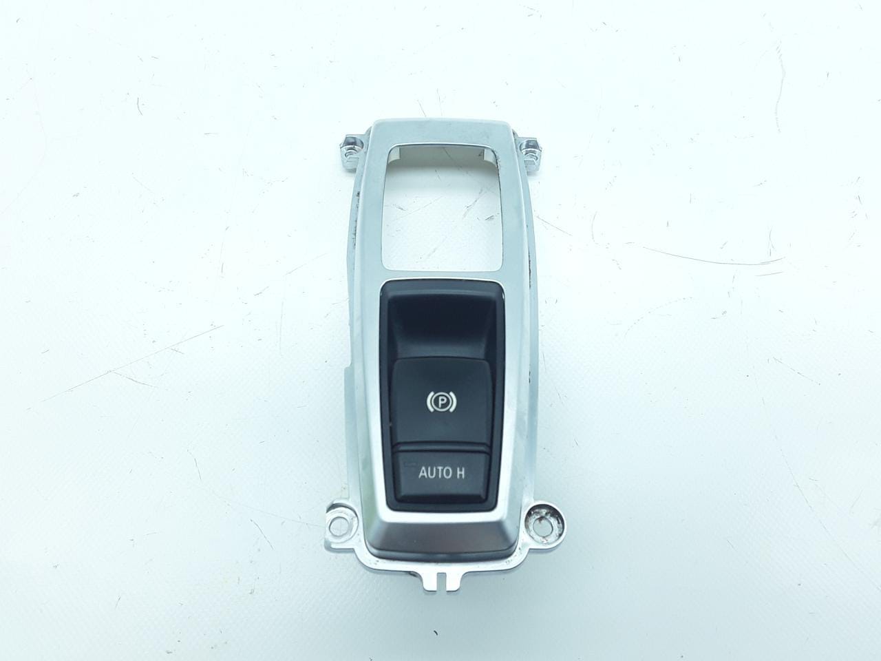 INTERRUPTOR DE FRENO DE MANO ELÉCTRICO